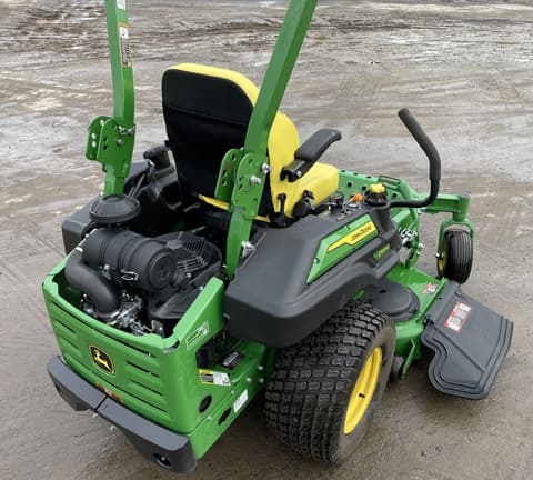Image of John Deere Z930M equipment image 3