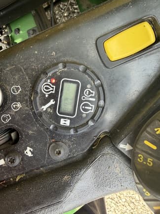 Image of John Deere Z930M equipment image 3