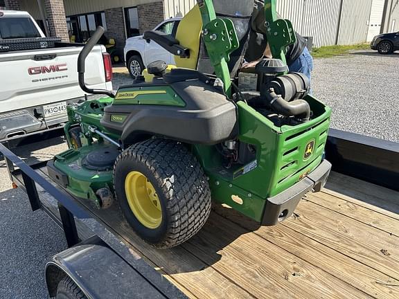 Image of John Deere Z930M equipment image 3