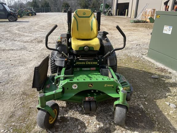 Image of John Deere Z930M equipment image 1