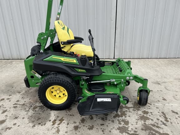 Image of John Deere Z930R equipment image 1