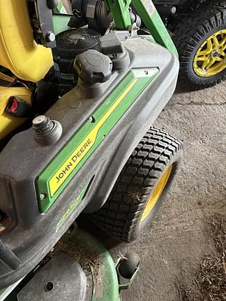 Image of John Deere Z930R equipment image 1