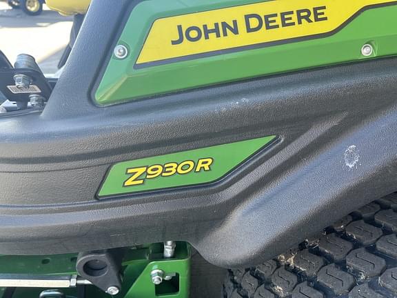 Image of John Deere Z930R equipment image 4