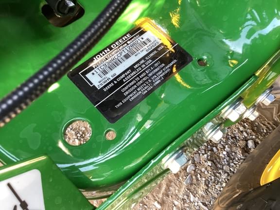 Image of John Deere Z930R equipment image 4