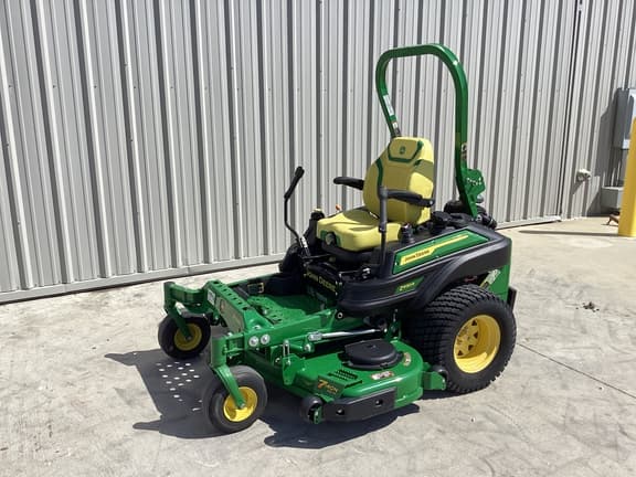 Image of John Deere Z930R equipment image 1