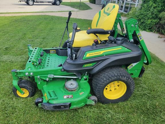 Image of John Deere Z930R equipment image 2