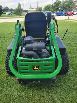 Image of John Deere Z930R equipment image 4