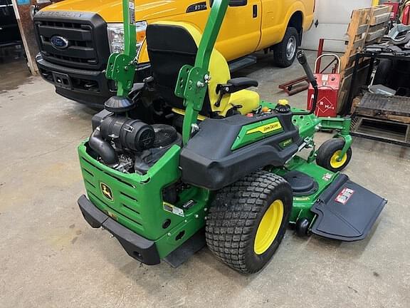 Image of John Deere Z930R equipment image 1