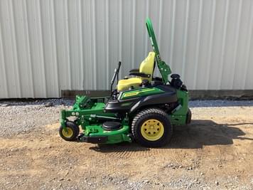 Main image John Deere Z930R