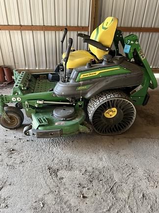 Image of John Deere Z930R Image 0