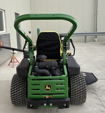 Image of John Deere Z930R equipment image 3