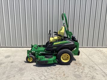 Main image John Deere Z930R