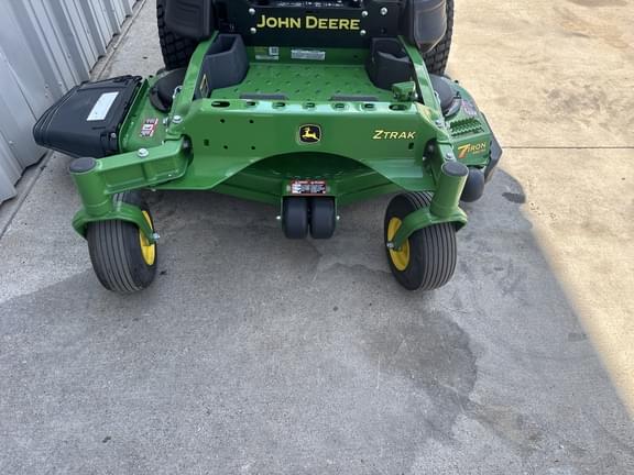Image of John Deere Z930R equipment image 3