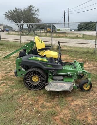 Image of John Deere Z930R equipment image 2