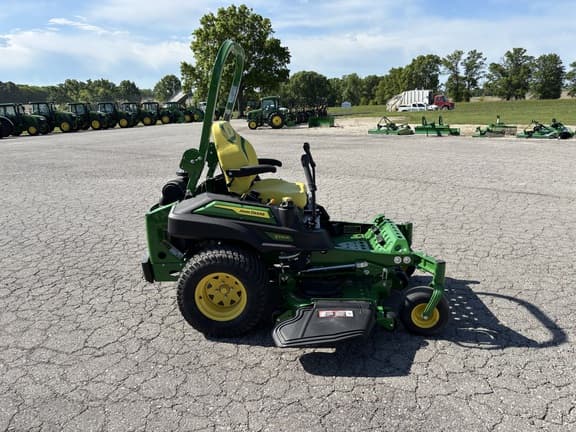 Image of John Deere Z930R equipment image 4