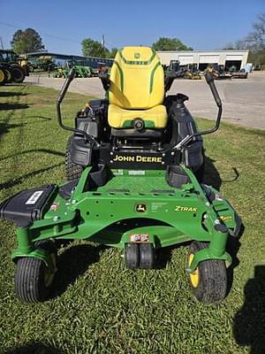 2023 John Deere Z930R Image