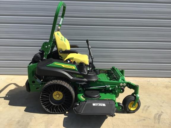 Image of John Deere Z930R equipment image 2