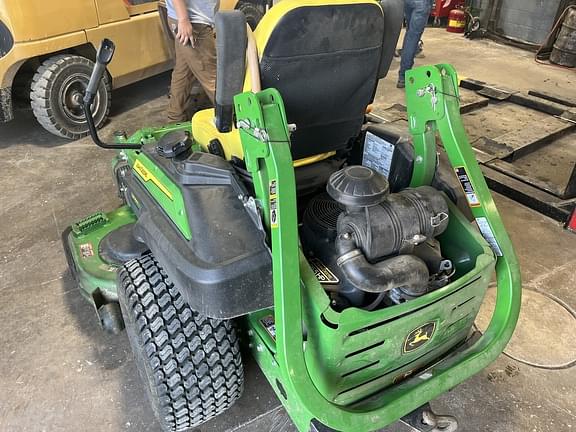 Image of John Deere Z930R equipment image 2