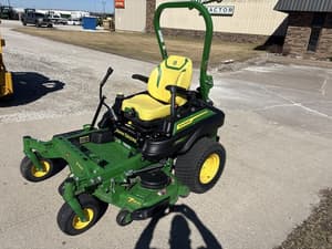 2023 John Deere Z930R Image
