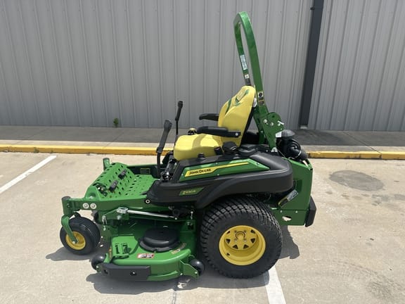 2023 John Deere Z930R Equipment Image0