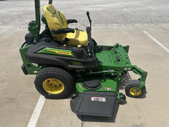 Image of John Deere Z930R equipment image 1