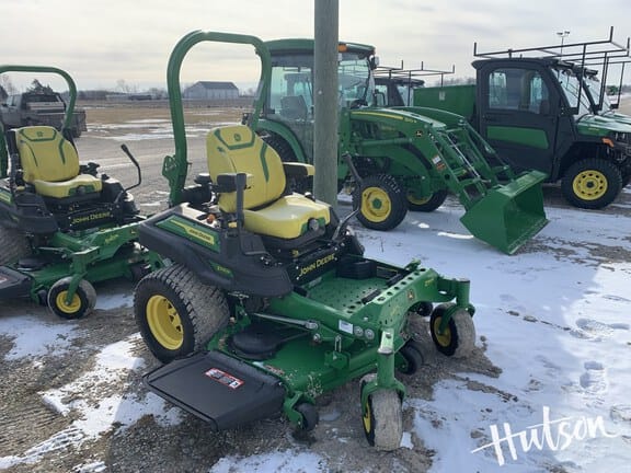 2023 John Deere Z930R Equipment Image0