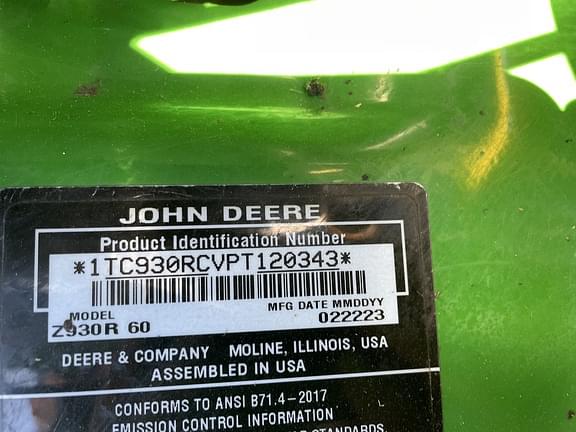 Image of John Deere Z930R equipment image 4