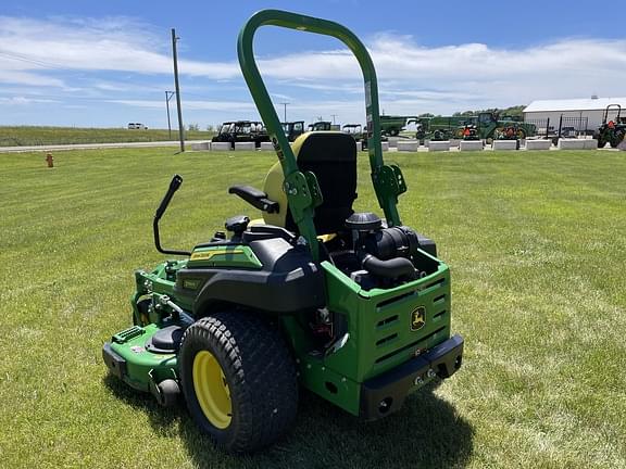 Image of John Deere Z930R equipment image 2