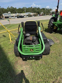 Image of John Deere Z930R equipment image 1