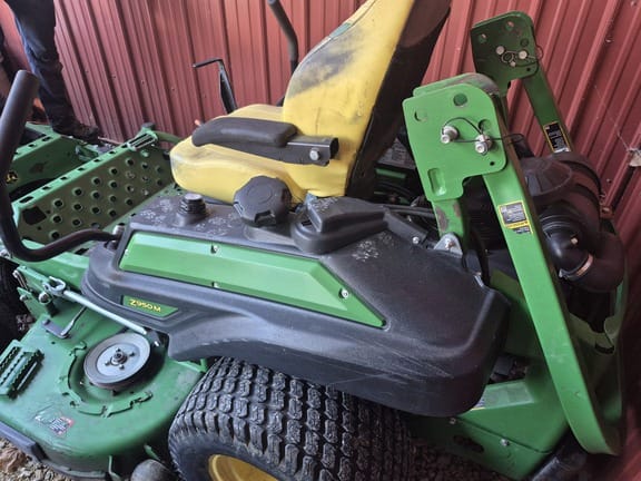 2023 John Deere Z950M Equipment Image0