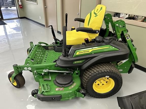 Image of John Deere Z950M Primary image