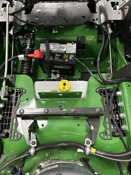 Image of John Deere Z950M equipment image 4