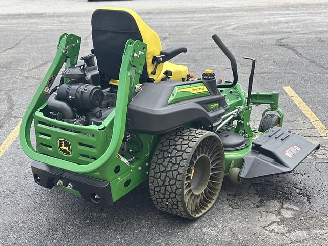 Image of John Deere Z950M equipment image 4