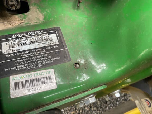 Image of John Deere Z950M equipment image 1