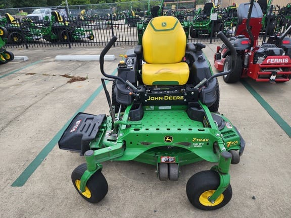 2023 John Deere Z950M Equipment Image0