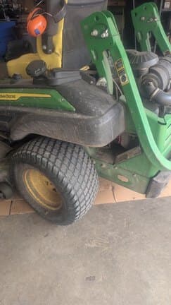 Image of John Deere Z950M equipment image 3