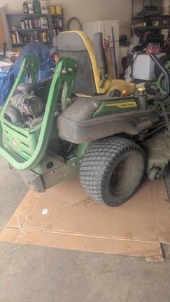 Image of John Deere Z950M equipment image 1