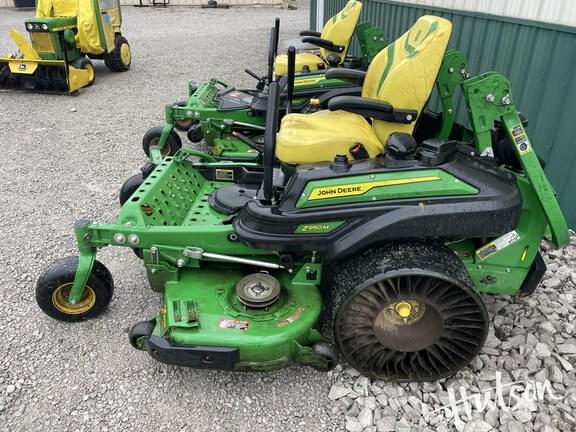 Image of John Deere Z950M equipment image 1