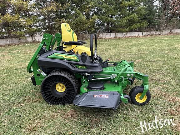 Image of John Deere Z950M equipment image 1