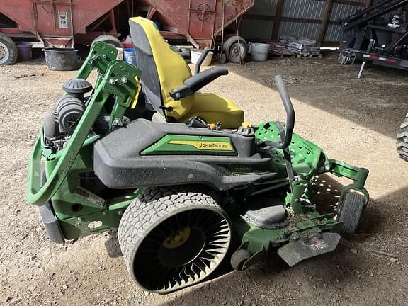Image of John Deere Z950M equipment image 4