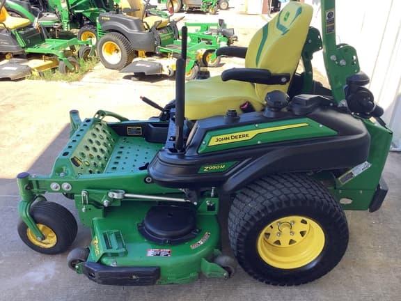Image of John Deere Z950M Primary image