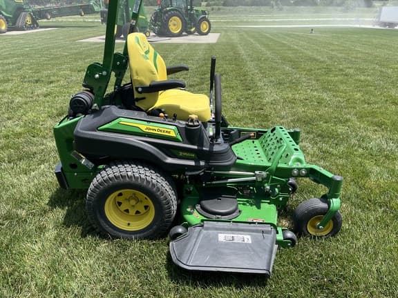 Image of John Deere Z950M equipment image 4