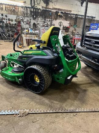 Image of John Deere Z950M equipment image 3