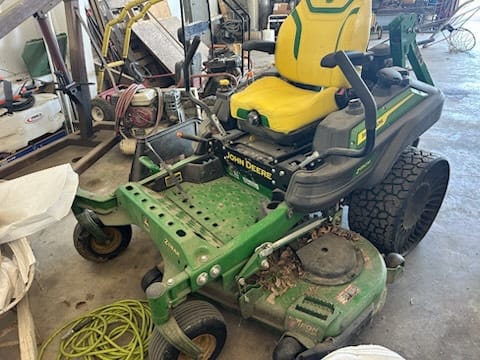 2023 John Deere Z950M Equipment Image0