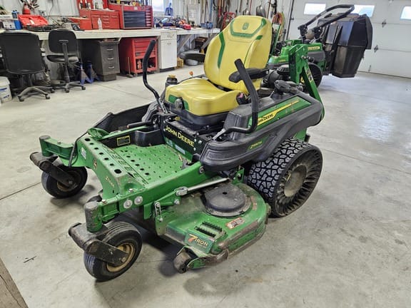 2023 John Deere Z950M Equipment Image0