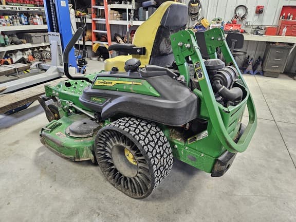 Image of John Deere Z950M equipment image 2