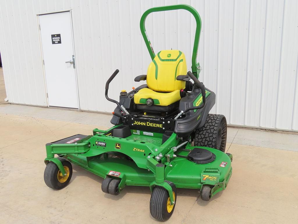 Image of John Deere Z950M Primary image