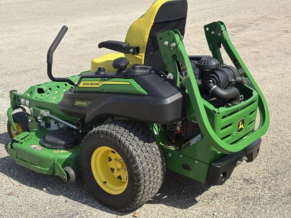 Image of John Deere Z950M equipment image 2