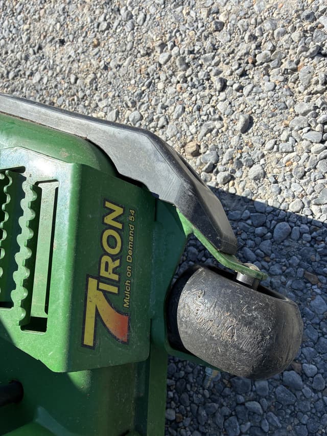 Image of John Deere Z950M equipment image 1