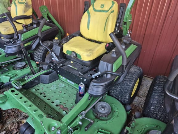 2023 John Deere Z950M Equipment Image0